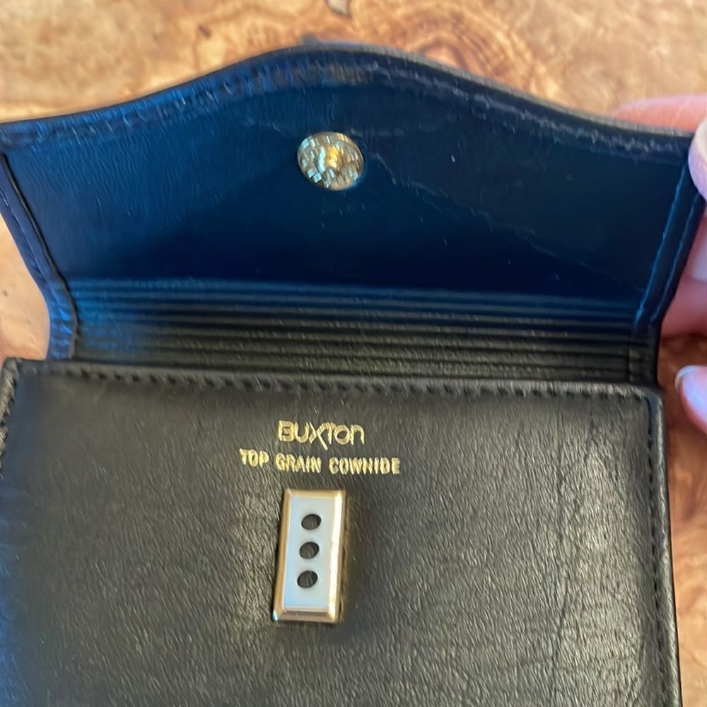NEW. Buxton Small Leather Wallet - Picture 3 of 8